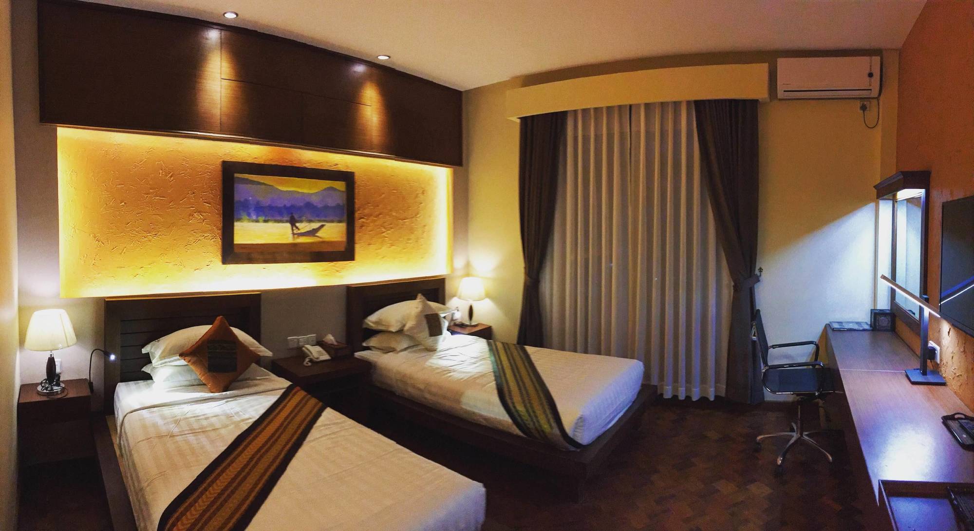 Thousand Island Hotel Inle Lake Екстериор снимка